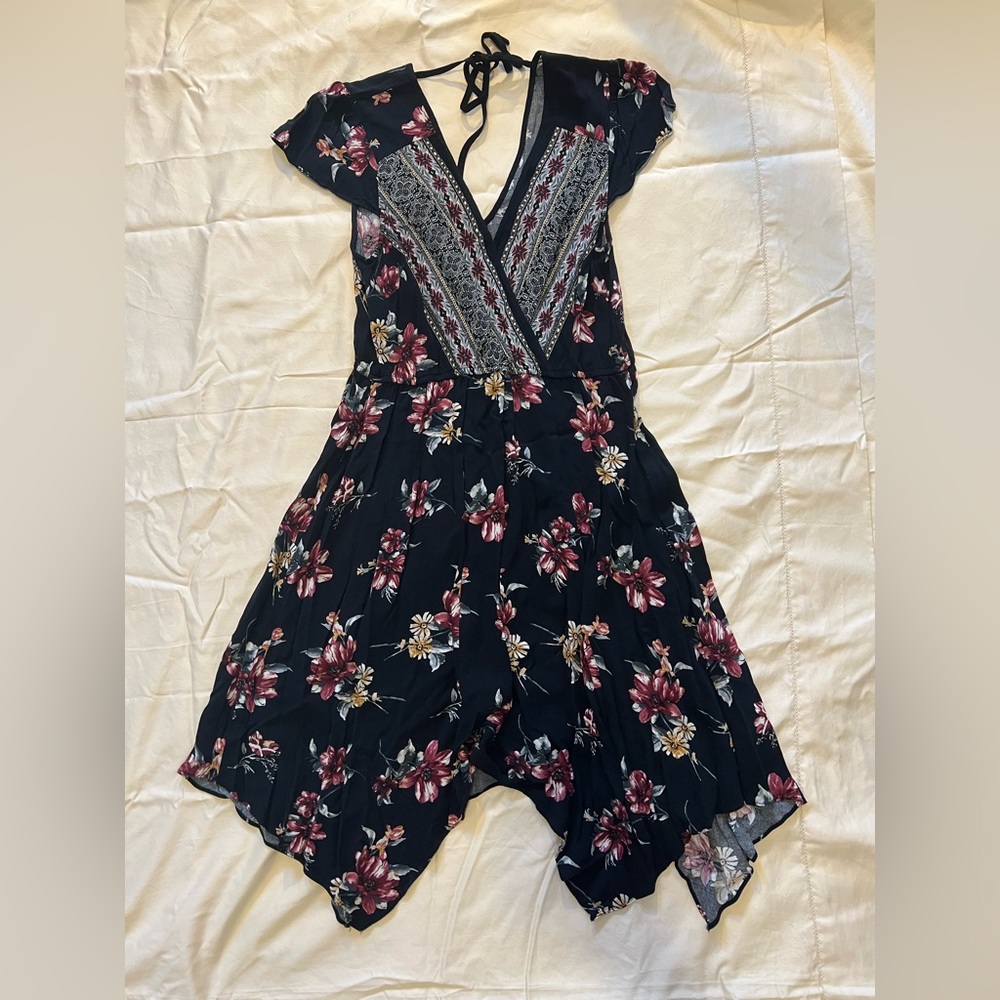 Flowy dress with pockets - Size Medium